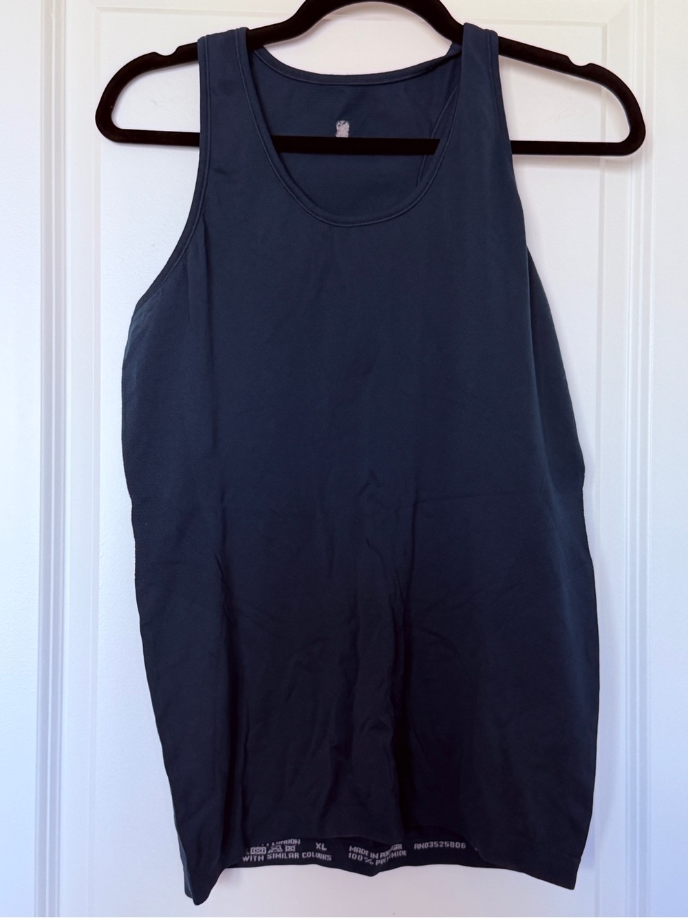 Sweaty Betty Athlete Seamless Workout Tank - Dark Blue